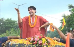 धीरेंद्र शास्त्री बोले, ‘आई लव मोहम्मद’ पर कोई आपत्ति नहीं, ‘आई लव महादेव’ पर भी सवाल नहीं उठना चाहिए