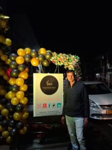 मनीष सैनी की कहानी — कार के अंदर से शुरू हुआ सपना, आज बना ‘Band Baaja Baraat’ नाम का ब्रांड”