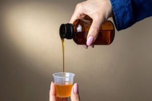 कोल्ड्रिफ कफ सिरप निर्माता कंपनी को पूरी तरह से बंद करने का आदेश जारी किया तमिलनाडु सरकार ने