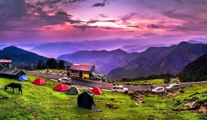 उत्तराखंड के हिमालयी घास से बने गर्म कपड़े की बंपर डिमांड……..पारंपरिक गर्माहट और शिल्प की खुशबू 