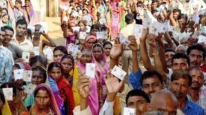 दूसरे चरण में 122 सीटों पर मतदान