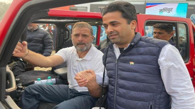 कांग्रेस में भूचाल! अहमद पटेल के बेटे ने फेसबुक पर किया ये पोस्ट, क्या पार्टी में होगी बड़ी टूट?