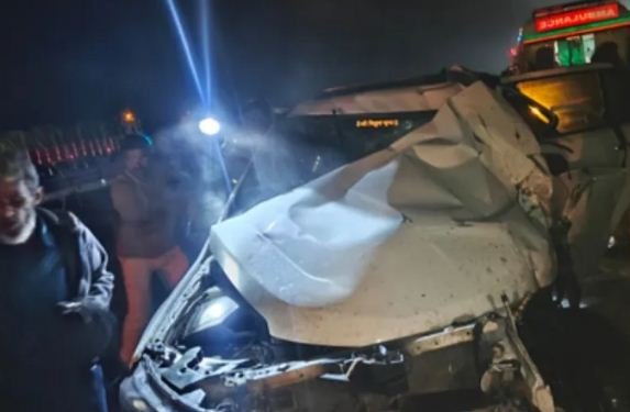 केंद्रीय मंत्री प्रतापराव जाधव की गाड़ी दुर्घटनाग्रस्त, तीन जख्मी