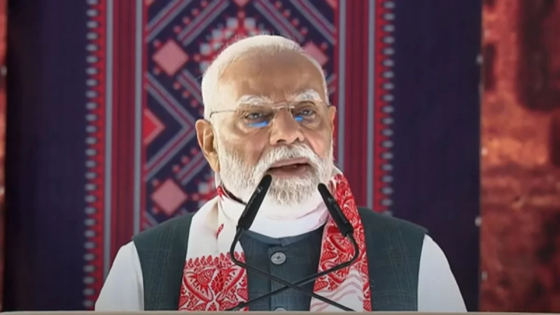 गुवाहाटी में पीएम मोदी का बड़ा आरोप, कहा– कांग्रेस ने असम को खोखला करने की कोशिश की