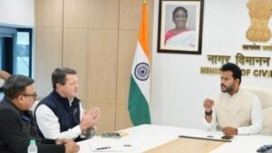 इंडिगो पर सरकार का ‘डंडा…10% फ्लाइट्स रद्द करने का आदेश, CEO मीटिंग में जोड़ते दिखे हाथ…जानें यात्रियों पर क्या होगा सीधा असर इंडिगो पर सरकार का ‘डंडा…10% फ्लाइट्स रद्द करने का आदेश, CEO मीटिंग में जोड़ते दिखे हाथ…जानें यात्रियों पर क्या होगा सीधा असर