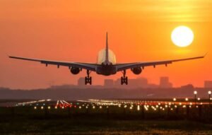 फ्लाइट में महिला को गलत तरीके से छूने का आरोप, केस दर्ज