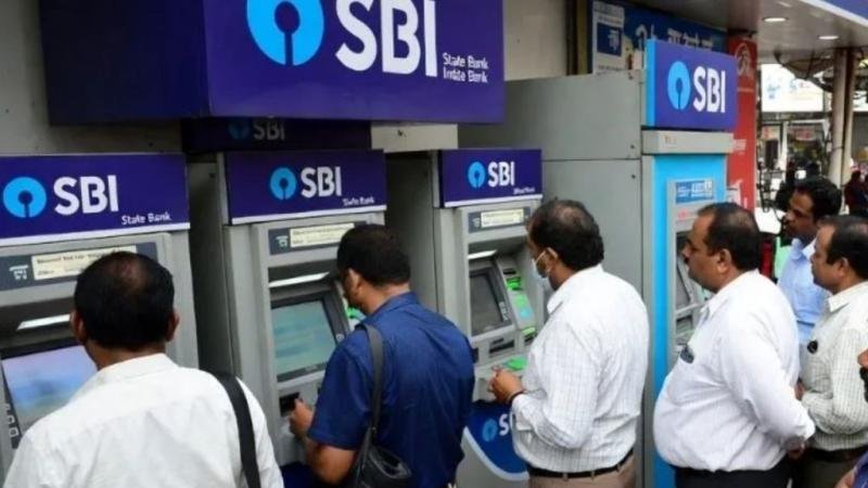 फ्री लिमिट खत्म होते ही हर ट्रांजैक्शन पर लगेगा अतिरिक्त शुल्क