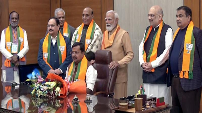 कितने अमीर हैं BJP के नए राष्ट्रीय अध्यक्ष नितिन नबीन? पत्नी के पास करोड़ों की प्रॉपर्टी