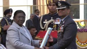 गणतंत्र दिवस पर अशोक चक्र से सम्मानित हुए शुभांशु शुक्ला, स्पेस में लहराया था भारत का परचम