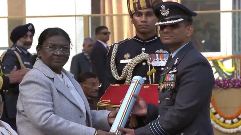 गणतंत्र दिवस पर अशोक चक्र से सम्मानित हुए शुभांशु शुक्ला, स्पेस में लहराया था भारत का परचम