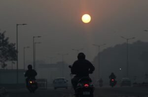 आज बदला रहेगा मौसम का मिजाज… पहाड़ो पर बर्फबारी और कई राज्यों में बारिश की संभावना