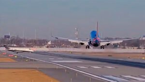 बारामती विमान हादसे के बाद केंद्र सख्त, 400 से अधिक अनियंत्रित हवाई पट्टियों की जांच के आदेश