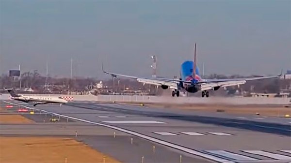 बारामती विमान हादसे के बाद केंद्र सख्त, 400 से अधिक अनियंत्रित हवाई पट्टियों की जांच के आदेश