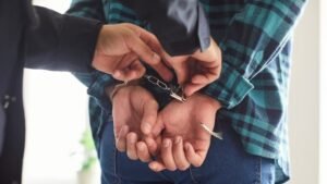 कोच्चि में खड़े ईरानी युद्धपोत का वीडियो बनाने की कोशिश, रिपब्लिक टीवी का रिपोर्टर गिरफ्तार